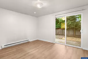 1641 NW Kings Bl, Corvallis, OR 97330 - Photo 9