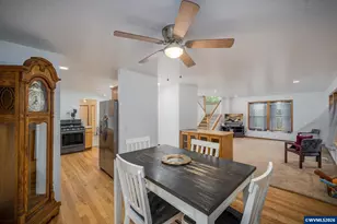 2015 Chase Lp SW, Albany, OR 97321 - Photo 9