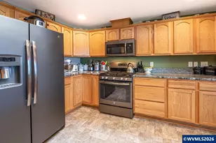 3243 Clearwater Dr NE, Albany, OR 97321 - Photo 17