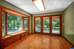38777 Scravel Hill Rd NE, Albany, OR 97322 - Photo 7