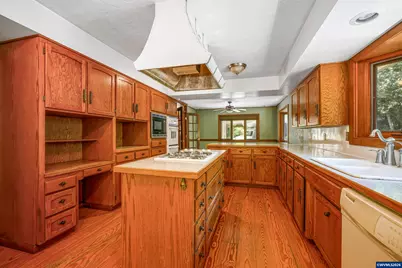 38777 Scravel Hill Rd NE, Albany, OR 97322 - Photo 9