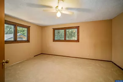 38777 Scravel Hill Rd NE, Albany, OR 97322 - Photo 27
