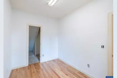 510 S 5th St, Lebanon, OR 97355 - Photo 17