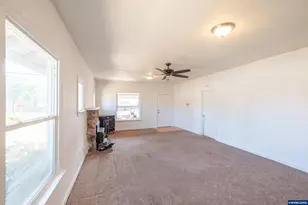 510 S 5th St, Lebanon, OR 97355 - Photo 11