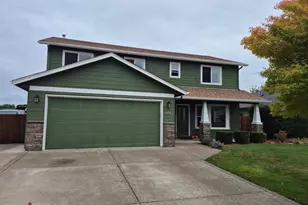 614 NW Heath St, Dallas, OR 97338 - Photo 3