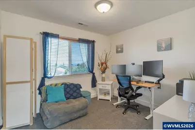 614 NW Heath St, Dallas, OR 97338 - Photo 27
