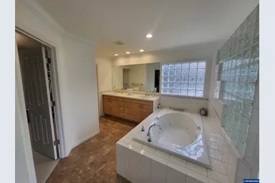 3371 Coeur D Alene Dr, West Linn, OR 97068 - Photo 23