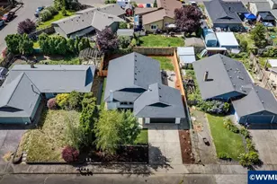 13272 Aspen Way NE, Aurora, OR 97002 - Photo 23