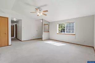 620 McCall Way, Philomath, OR 97370 - Photo 5