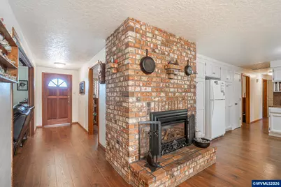 184 NE Gerlinger Ln, Dallas, OR 97338 - Photo 7