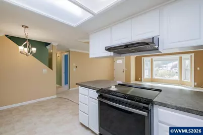 4439 Fern Ct NE, Salem, OR 97305 - Photo 17