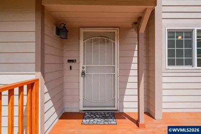 4439 Fern Ct NE, Salem, OR 97305 - Photo 9