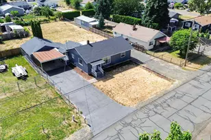 340 N 3rd St, Jefferson, OR 97352 - Photo 9