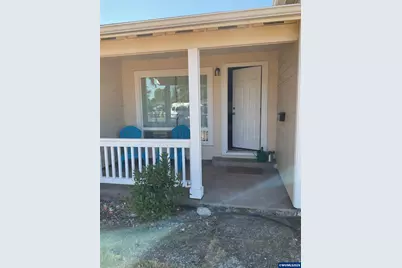 914 4th Av, Sweet Home, OR 97386 - Photo 33