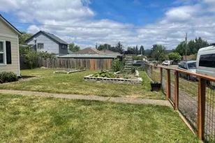 914 4th Ave, Sweet Home, OR 97386 - Photo 21