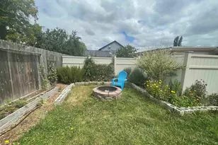 914 4th Ave, Sweet Home, OR 97386 - Photo 15