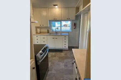 914 4th Av, Sweet Home, OR 97386 - Photo 25