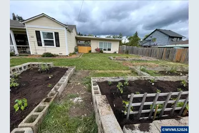 914 4th Av, Sweet Home, OR 97386 - Photo 23