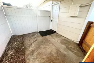 914 4th Ave, Sweet Home, OR 97386 - Photo 41