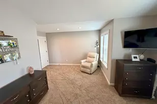 4889 Whitewater St NE, Salem, OR 97305 - Photo 19