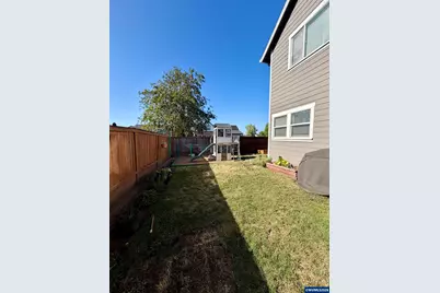 4889 Whitewater St NE, Salem, OR 97305 - Photo 43