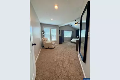 4889 Whitewater St NE, Salem, OR 97305 - Photo 17