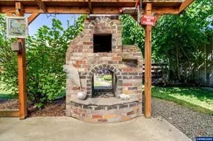 362 E Washington Ave, Brownsville, OR 97327 - Photo 39
