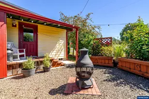 362 E Washington Ave, Brownsville, OR 97327 - Photo 37