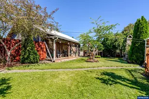 362 E Washington Ave, Brownsville, OR 97327 - Photo 45