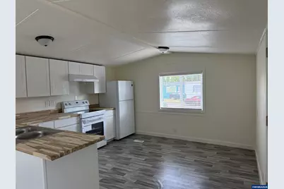 2031 Kennedy #29 Cir NE, Keizer, OR 97303 - Photo 3