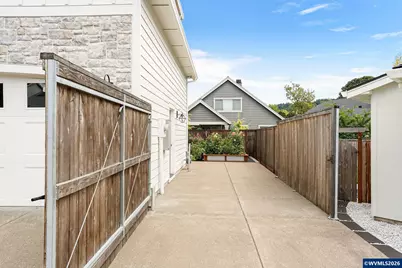 4109 Illahe River Ct S, Salem, OR 97302 - Photo 45