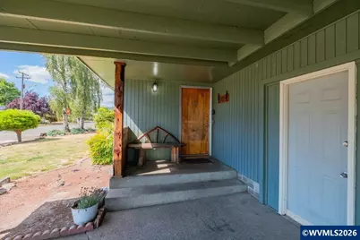 509 S 18th St, Philomath, OR 97370 - Photo 7