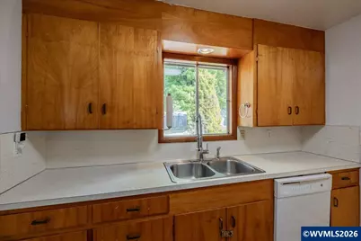 509 S 18th St, Philomath, OR 97370 - Photo 15