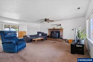 33120 S Meridian Rd, Woodburn, OR 97071 - Photo 13