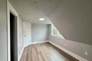475 NE Alder St, Mill City, OR 97360 - Photo 17