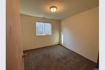 895 Penn Ln SE, Salem, OR 97317 - Photo 21
