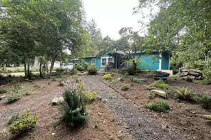 236 SE 130th Dr, South Beach, OR 97366 - Photo 5