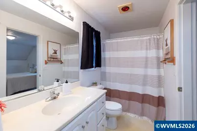 1810 Lee St SE, Salem, OR 97302 - Photo 17