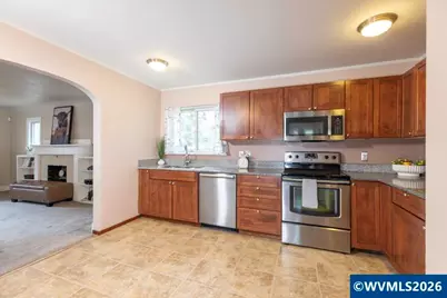 1810 Lee St SE, Salem, OR 97302 - Photo 11