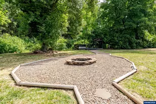25697 Brush Creek Rd, Sweet Home, OR 97386 - Photo 29