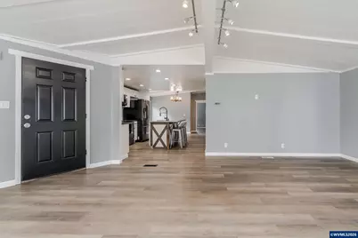 25697 Brush Creek Rd, Sweet Home, OR 97386 - Photo 7