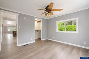 25697 Brush Creek Rd, Sweet Home, OR 97386 - Photo 19