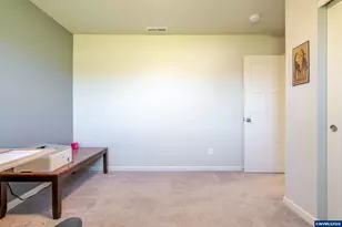 235 Walnut St, Mount Angel, OR 97362 - Photo 31