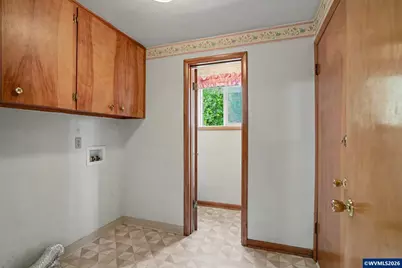 4182 Barrett St S, Salem, OR 97302 - Photo 15