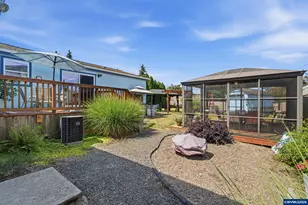 1730 Park Terrace NW, Albany, OR 97321 - Photo 33