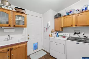 1730 Park Terrace NW, Albany, OR 97321 - Photo 21
