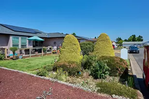2093 Astor Way, Woodburn, OR 97071 - Photo 5