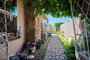 2093 Astor Way, Woodburn, OR 97071 - Photo 37