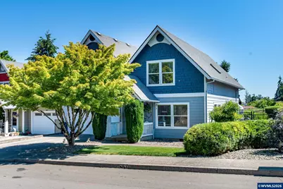 38 Denmark Lp, Silverton, OR 97381 - Photo 3