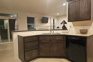 1363 Jefferson St, Independence, OR 97351 - Photo 23